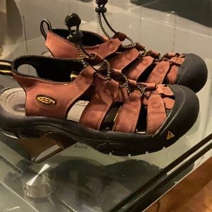 Keen Shoes